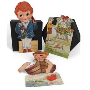 3 Die Cut Valentines Day Card Vintage Two Carrington See‎ Photos